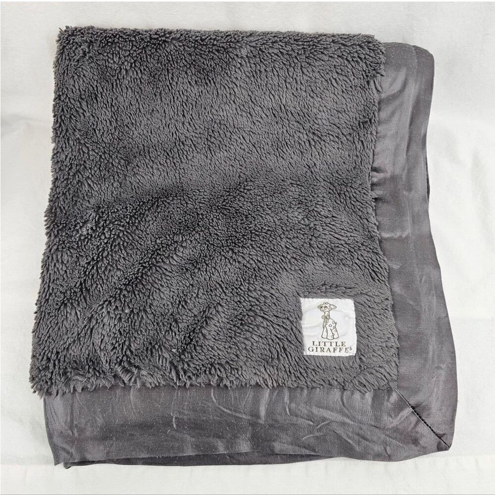 Little Giraffe Luxe Faux Fur Satin Edge Baby Blanket Charcoal Gray Dark Soft USA